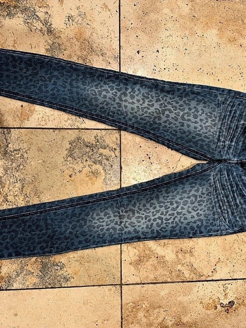 Always Famous Leopard Print Skinny Jeans Size 5.36